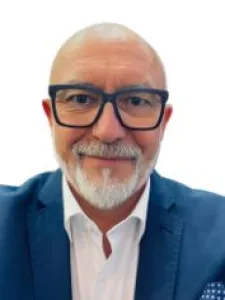 Referent Raimund Fischer